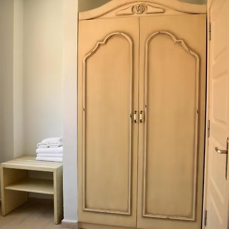 Fiska Butik ホテル 4*