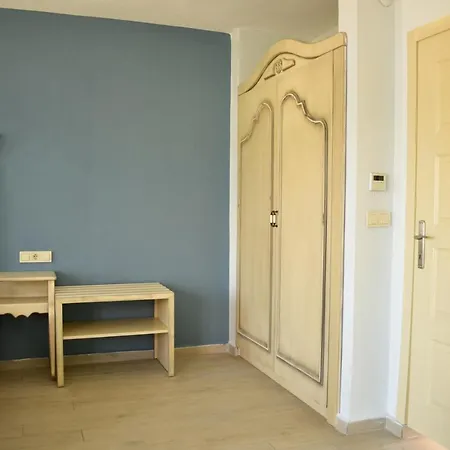 Fiska Butik Hotel 4*