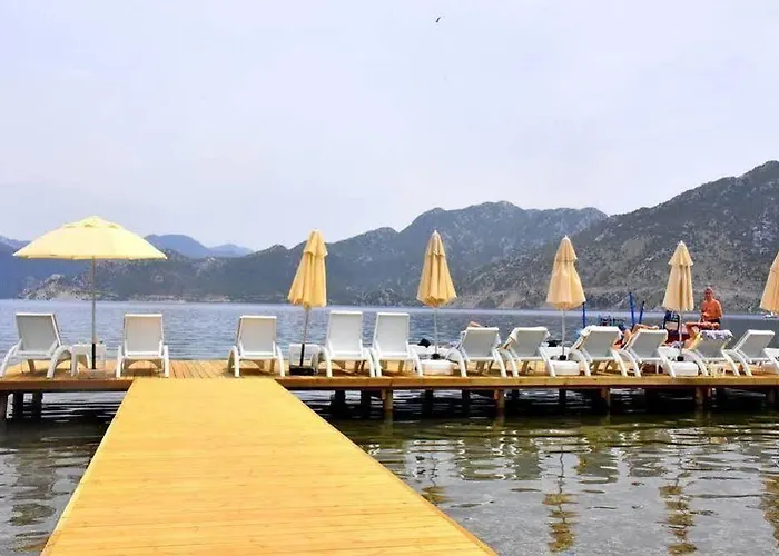 酒店 Fiska Butik 4*